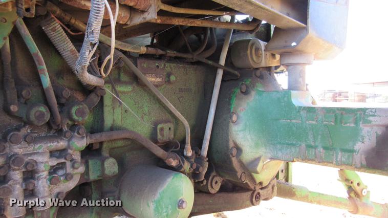 image for item DC2245 1982 John Deere 4440 tractor