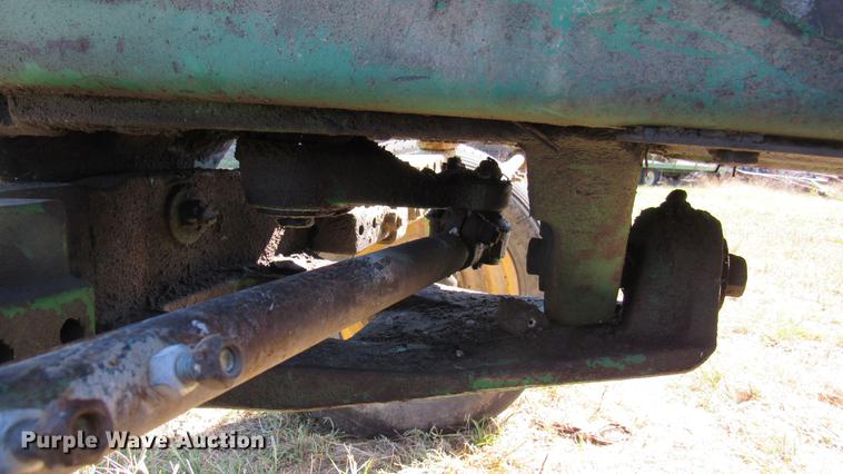 image for item DC2245 1982 John Deere 4440 tractor