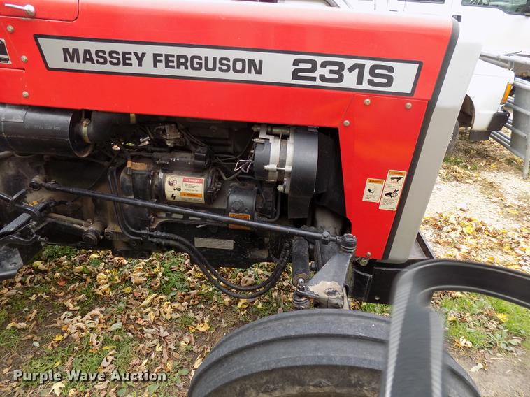 image for item DC4755 2000 Massey-Ferguson 231S tractor