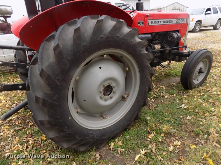 image for item DC4755 2000 Massey-Ferguson 231S tractor