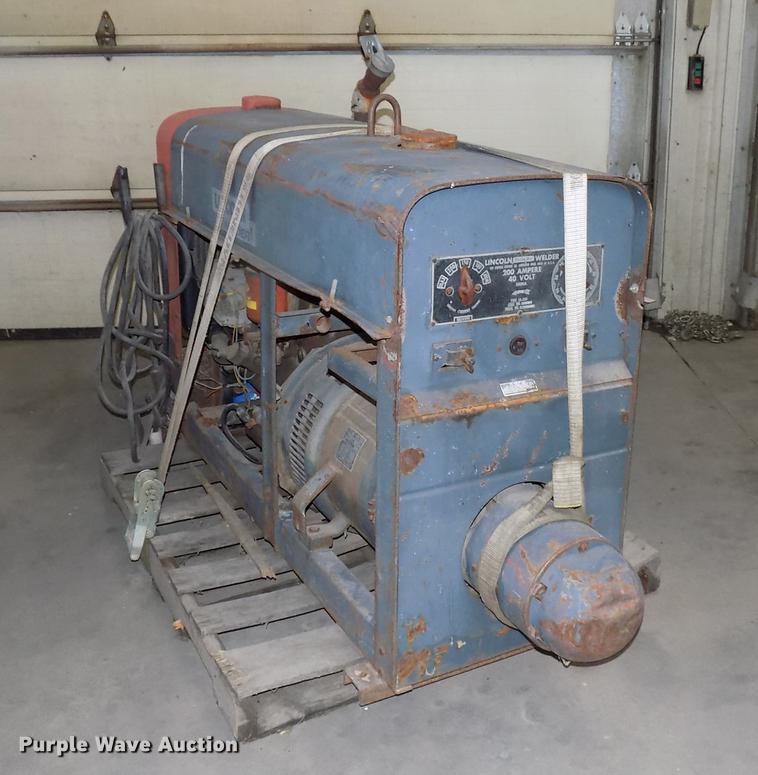 image for item DC4764 Lincoln welder