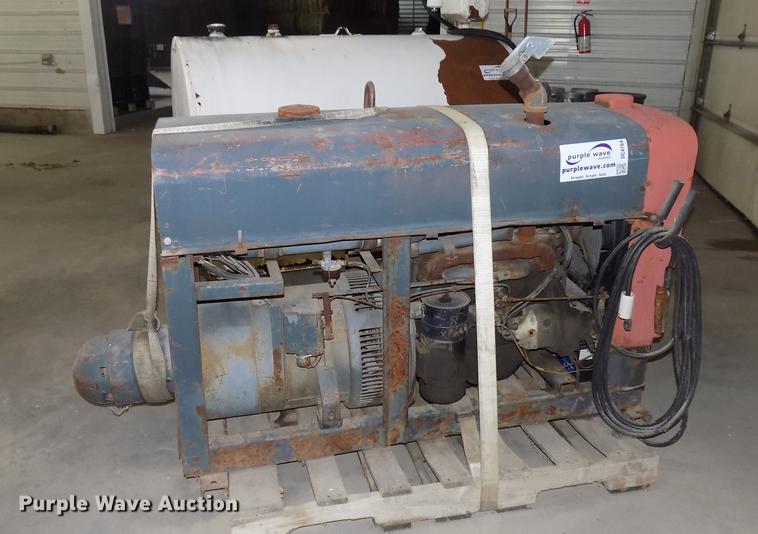 image for item DC4764 Lincoln welder