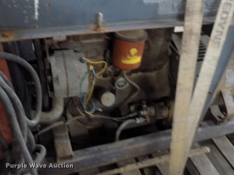 image for item DC4764 Lincoln welder