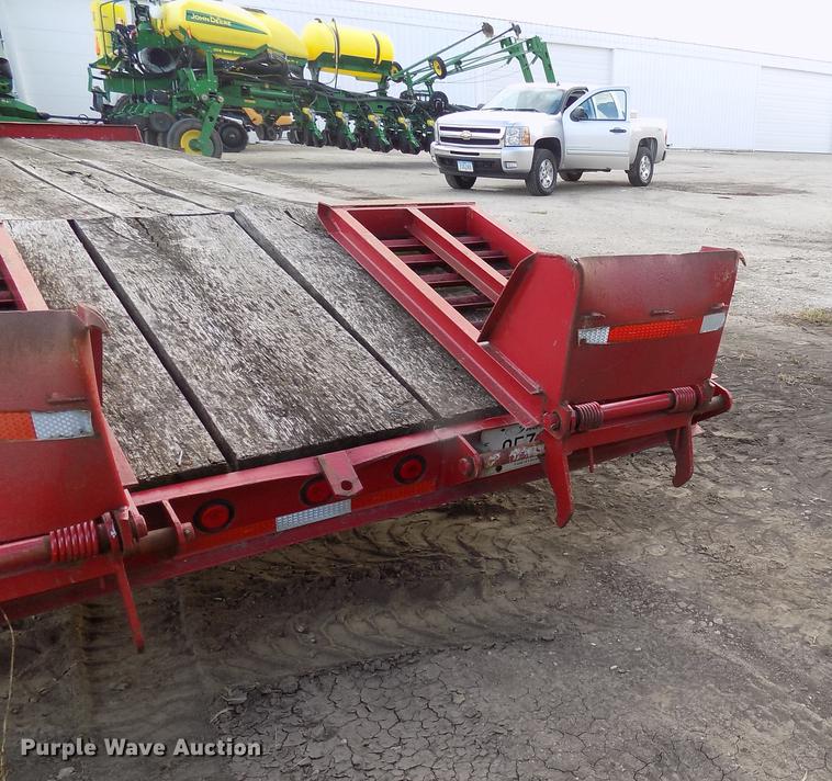 image for item DC4766 1994 Talbert TBT10E equipment trailer