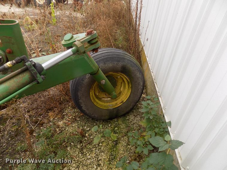 image for item DC4771 John Deere 2810 eight bottom plow