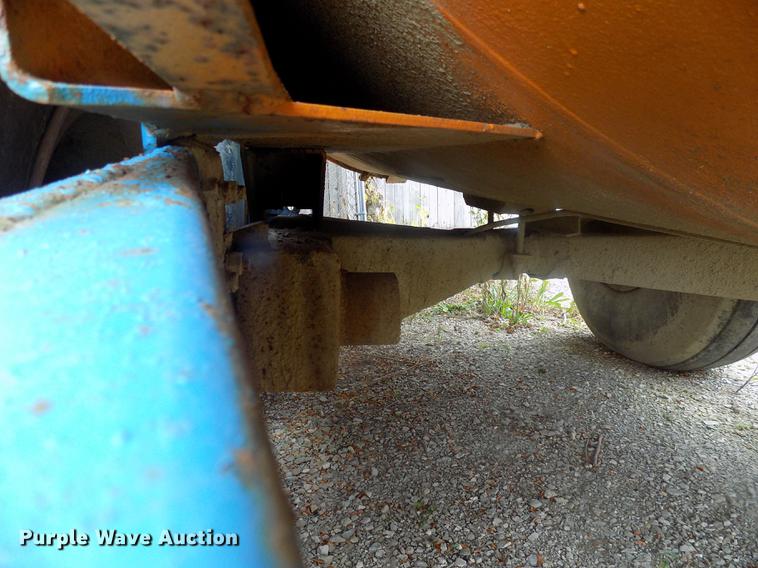 image for item DC4774 Better Built water tank trailer