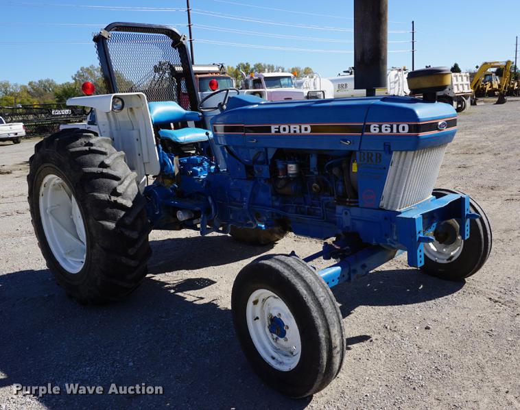 image for item DC5259 1988 Ford 6610 tractor