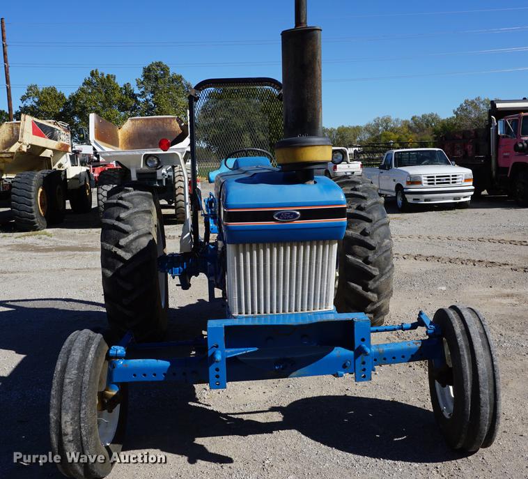 image for item DC5259 1988 Ford 6610 tractor