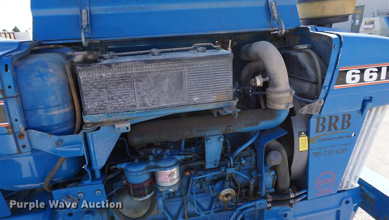 image for item DC5259 1988 Ford 6610 tractor