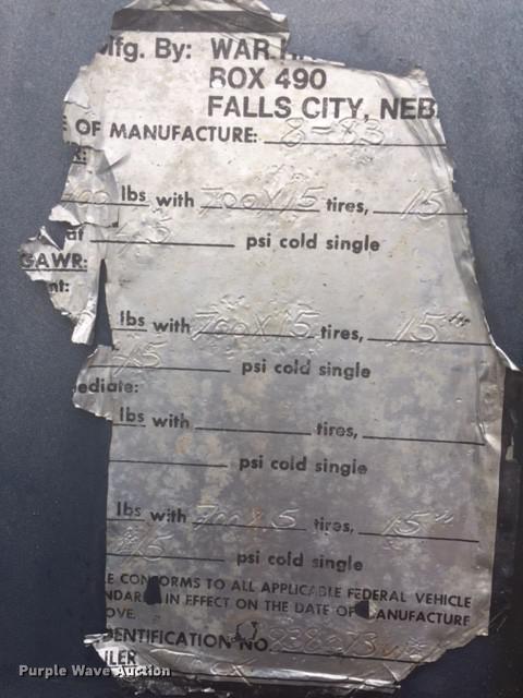 image for item DC6420 Flying L livestock trailer