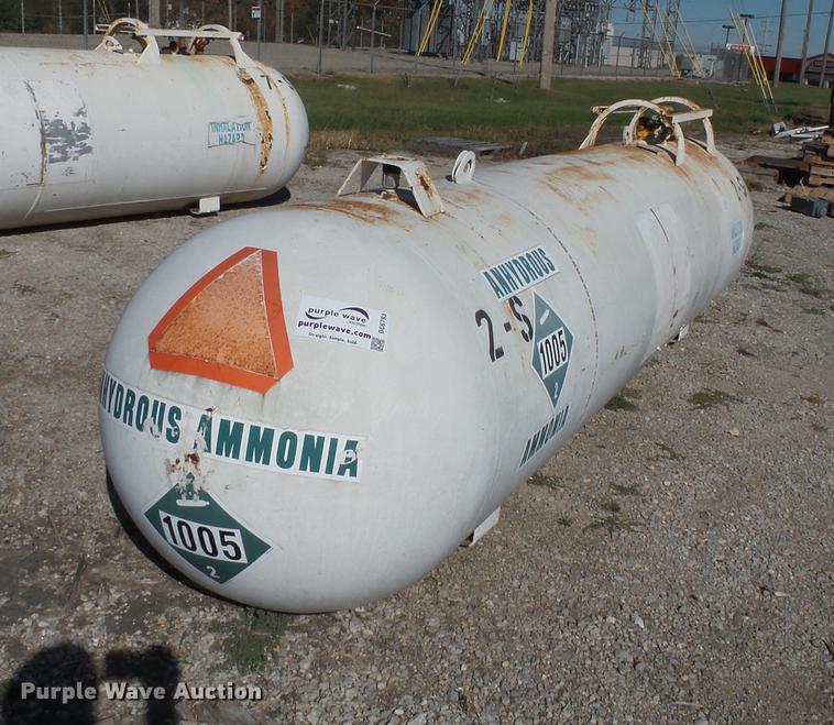 image for item DC6793 National anhydrous ammonia tank