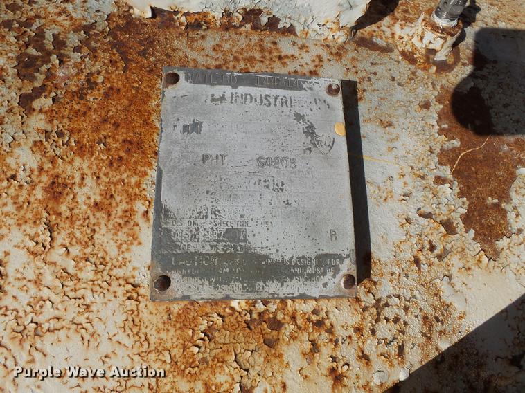 image for item DC6793 National anhydrous ammonia tank