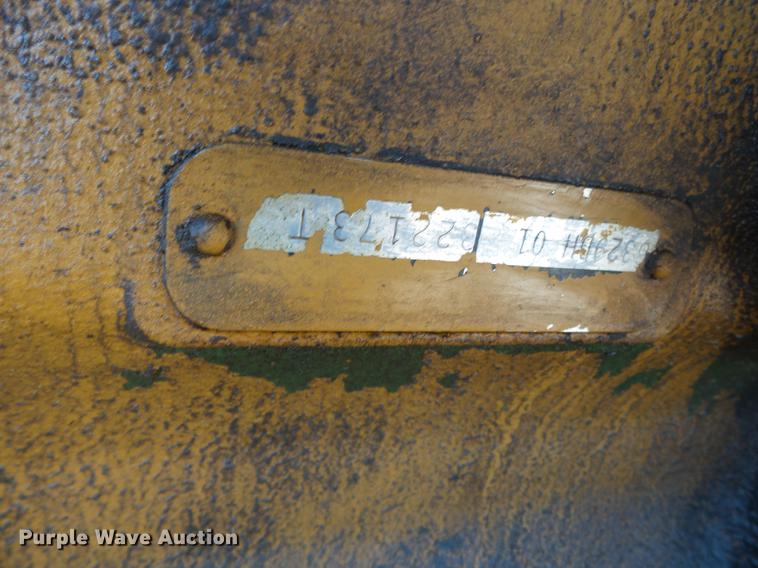 image for item DC6800 1982 John Deere 444C wheel loader