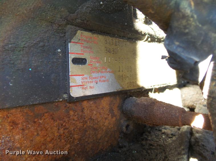 image for item DC6801 1994 International 8100 truck cab and chassis