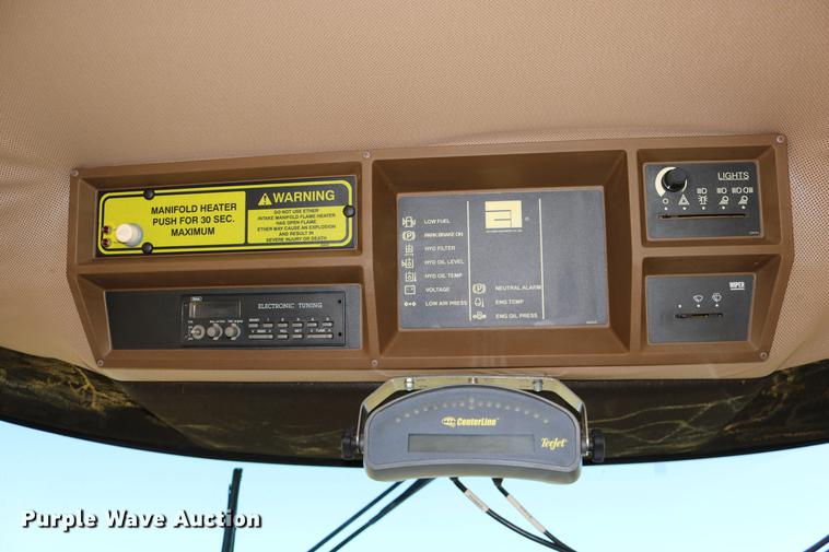 image for item DD0008 1996 Ag-Chem RoGator 854 self-propelled sprayer