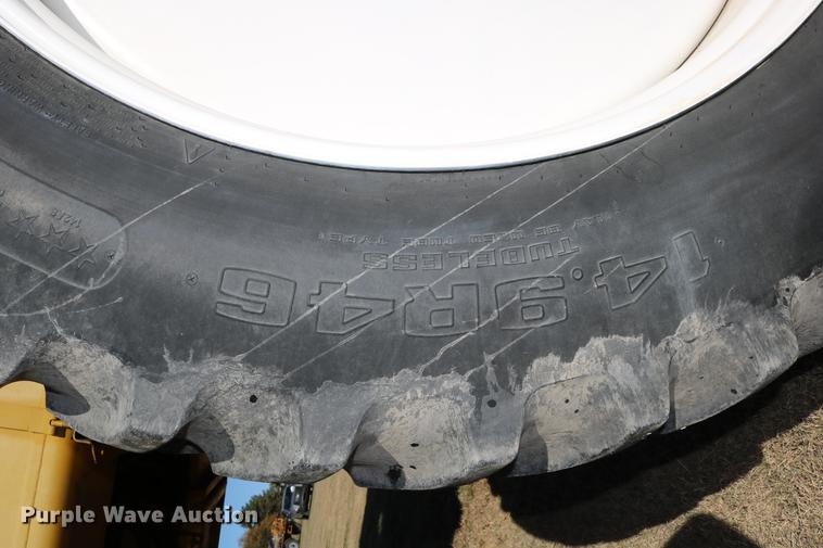 image for item DD0008 1996 Ag-Chem RoGator 854 self-propelled sprayer