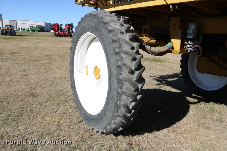 image for item DD0008 1996 Ag-Chem RoGator 854 self-propelled sprayer