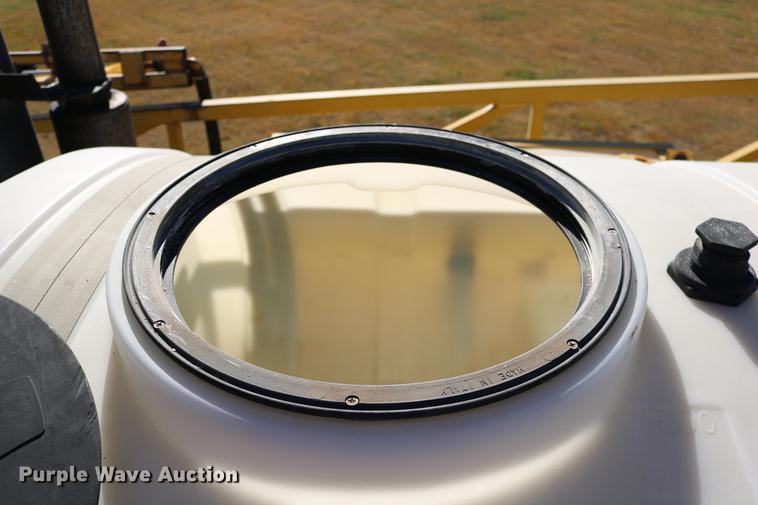 image for item DD0008 1996 Ag-Chem RoGator 854 self-propelled sprayer