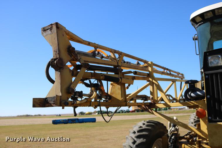 image for item DD0008 1996 Ag-Chem RoGator 854 self-propelled sprayer