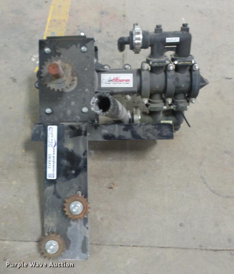 image for item DE9412 Lil Thumper liquid fertilizer pump