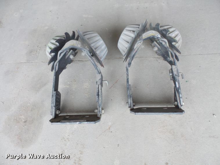 image for item DE9418 (2) Yetter trash whippers