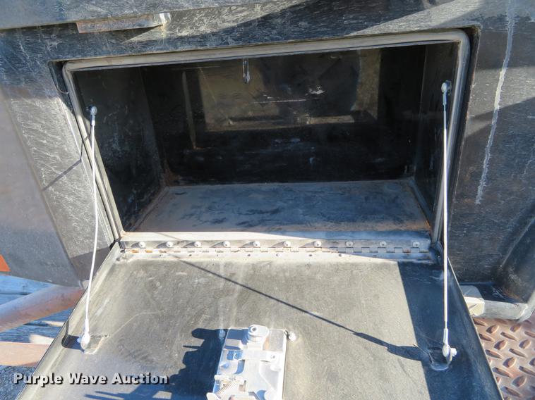 image for item DF9792 CM flatbed