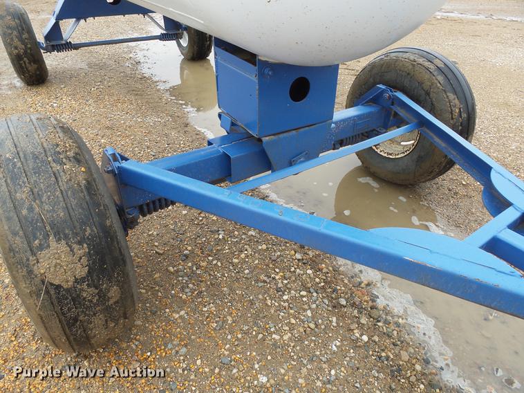 image for item DH9734 1975 Anhydrous ammonia tank