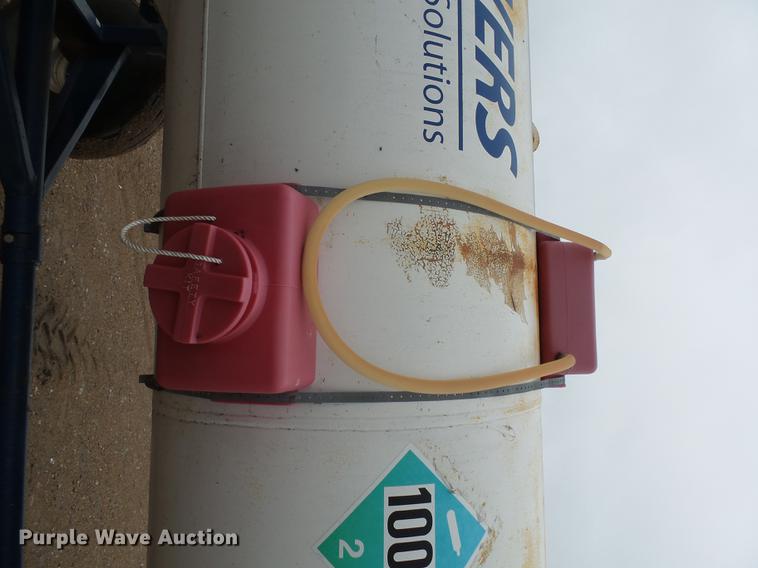 image for item DH9740 Anhydrous ammonia tank