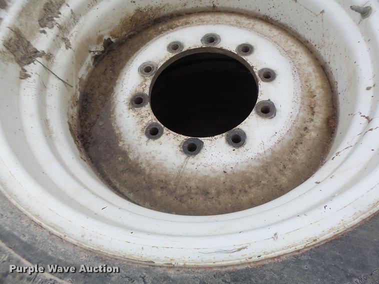 image for item DT9988 (4) Titan 23.1R30 tires