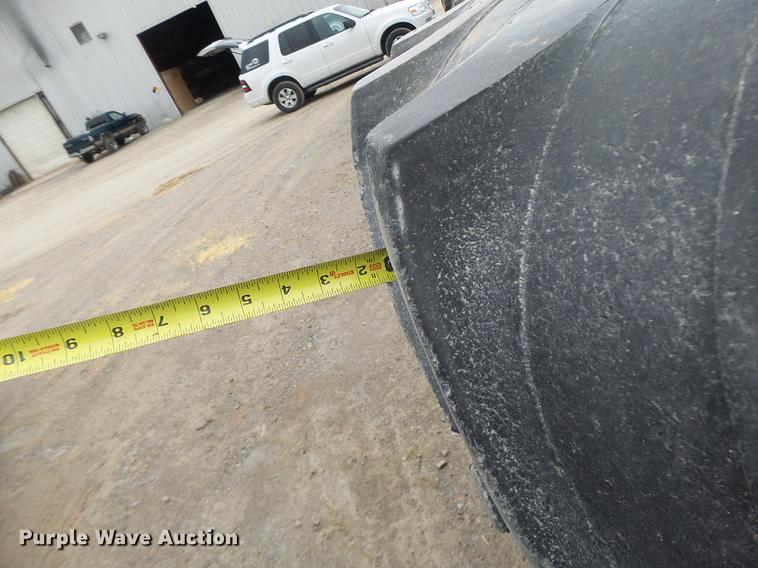 image for item DT9988 (4) Titan 23.1R30 tires