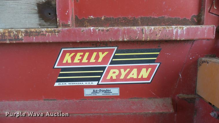 image for item DV9037 Kelly-Ryan Feed-R-Wagon