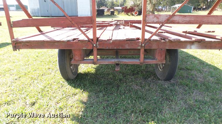 image for item DW9101 Mccormick International 30 hay wagon