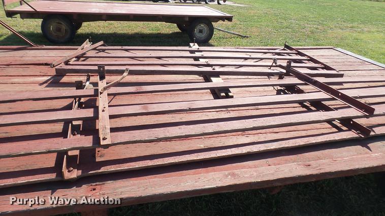 image for item DW9101 Mccormick International 30 hay wagon