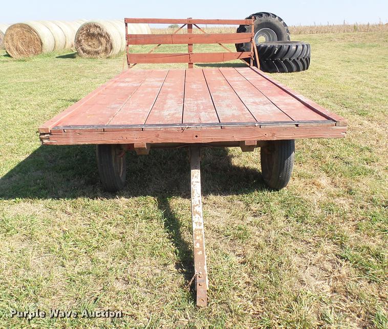 image for item DW9102 Mccormick International 30 hay wagon
