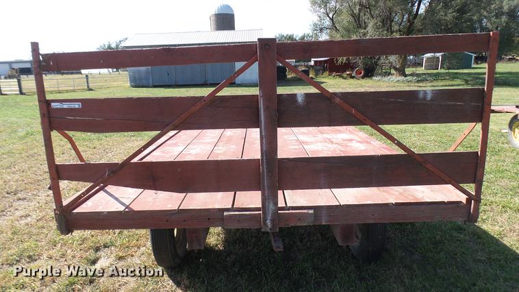 image for item DW9102 Mccormick International 30 hay wagon