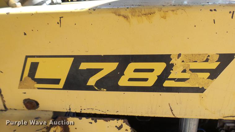 image for item DW9171 Ford L785 skid steer