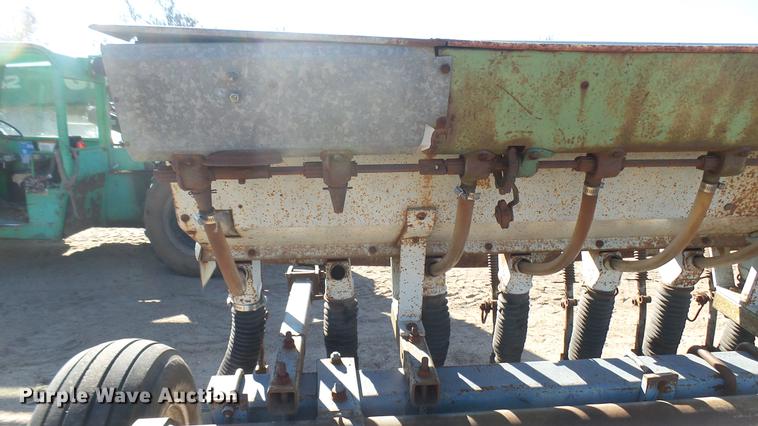 image for item ED9031 CrustBuster grain drill