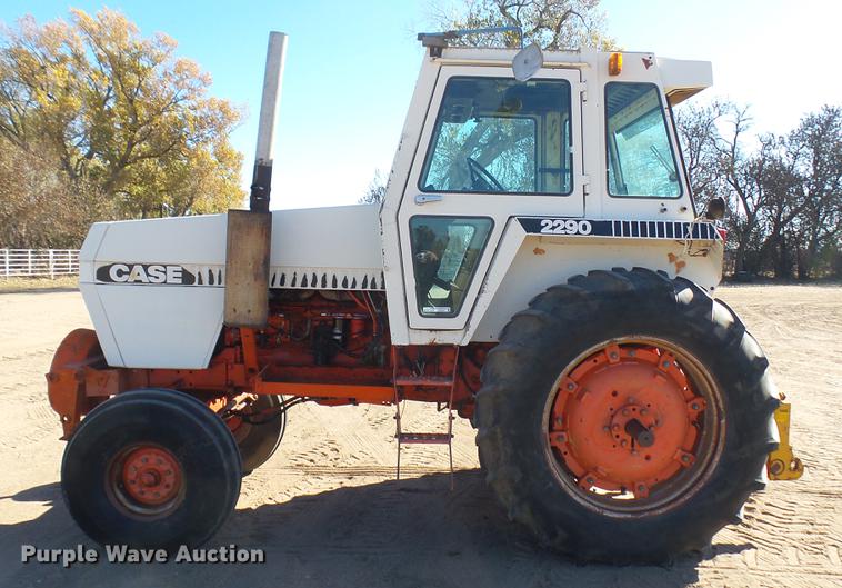 image for item ED9040 Case 2290 tractor