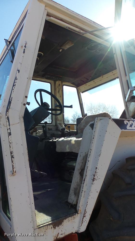 image for item ED9040 Case 2290 tractor