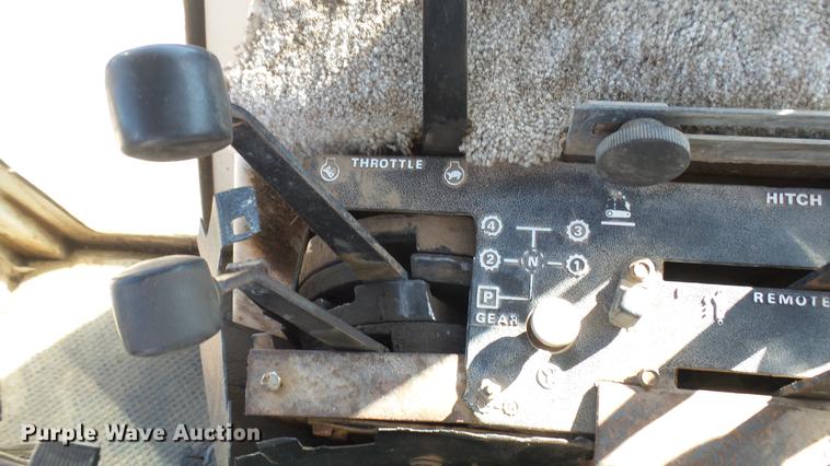 image for item ED9040 Case 2290 tractor