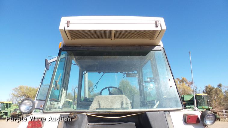 image for item ED9040 Case 2290 tractor