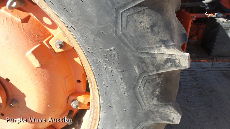 image for item ED9040 Case 2290 tractor