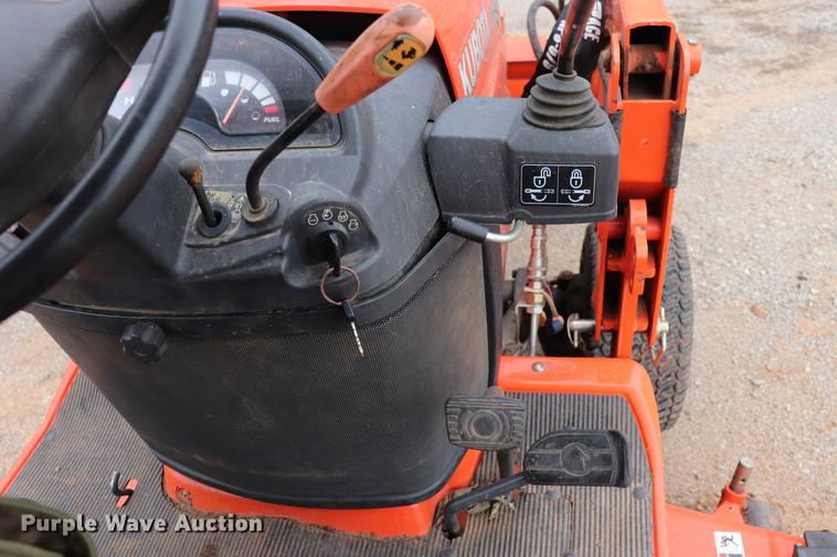 image for item ED9642 Kubota BX2350 MFWD tractor