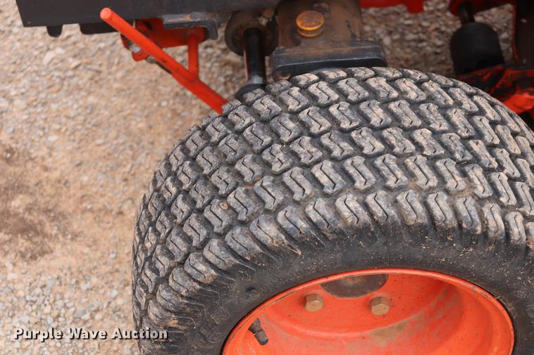image for item ED9642 Kubota BX2350 MFWD tractor