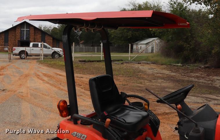 image for item ED9642 Kubota BX2350 MFWD tractor