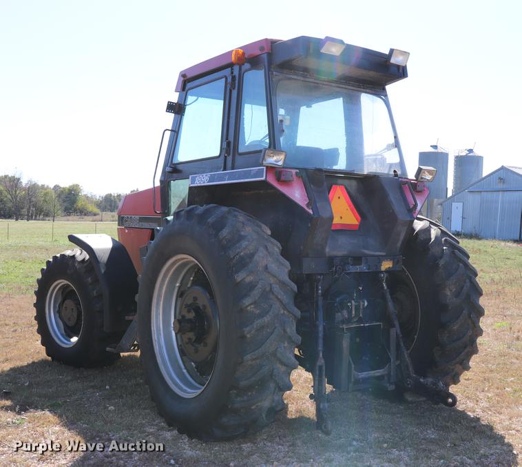 image for item ED9644 1987 Case 1896 tractor