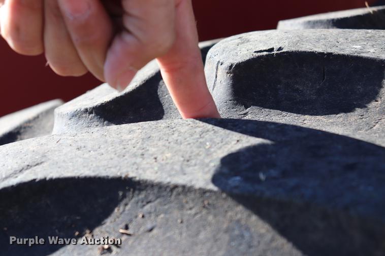 image for item ED9644 1987 Case 1896 tractor