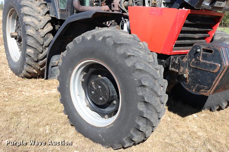 image for item ED9644 1987 Case 1896 tractor