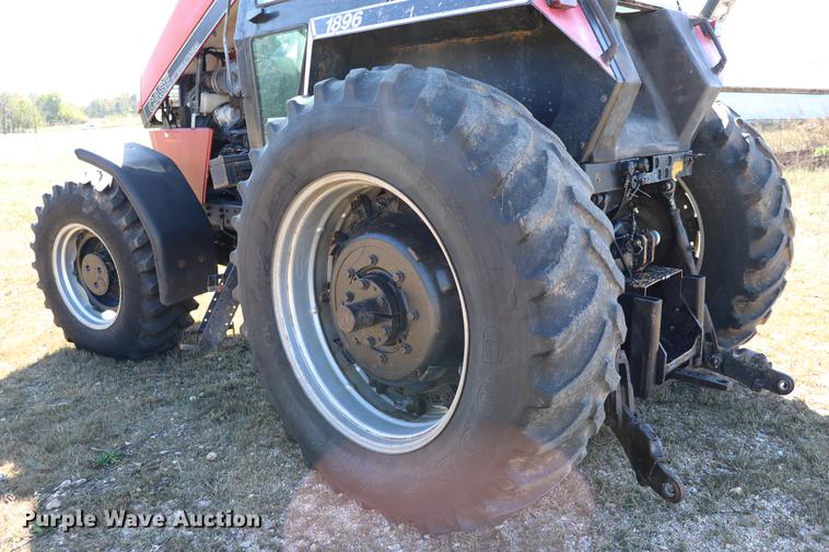 image for item ED9644 1987 Case 1896 tractor