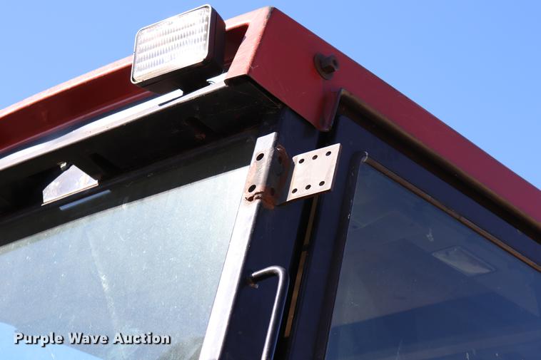 image for item ED9644 1987 Case 1896 tractor